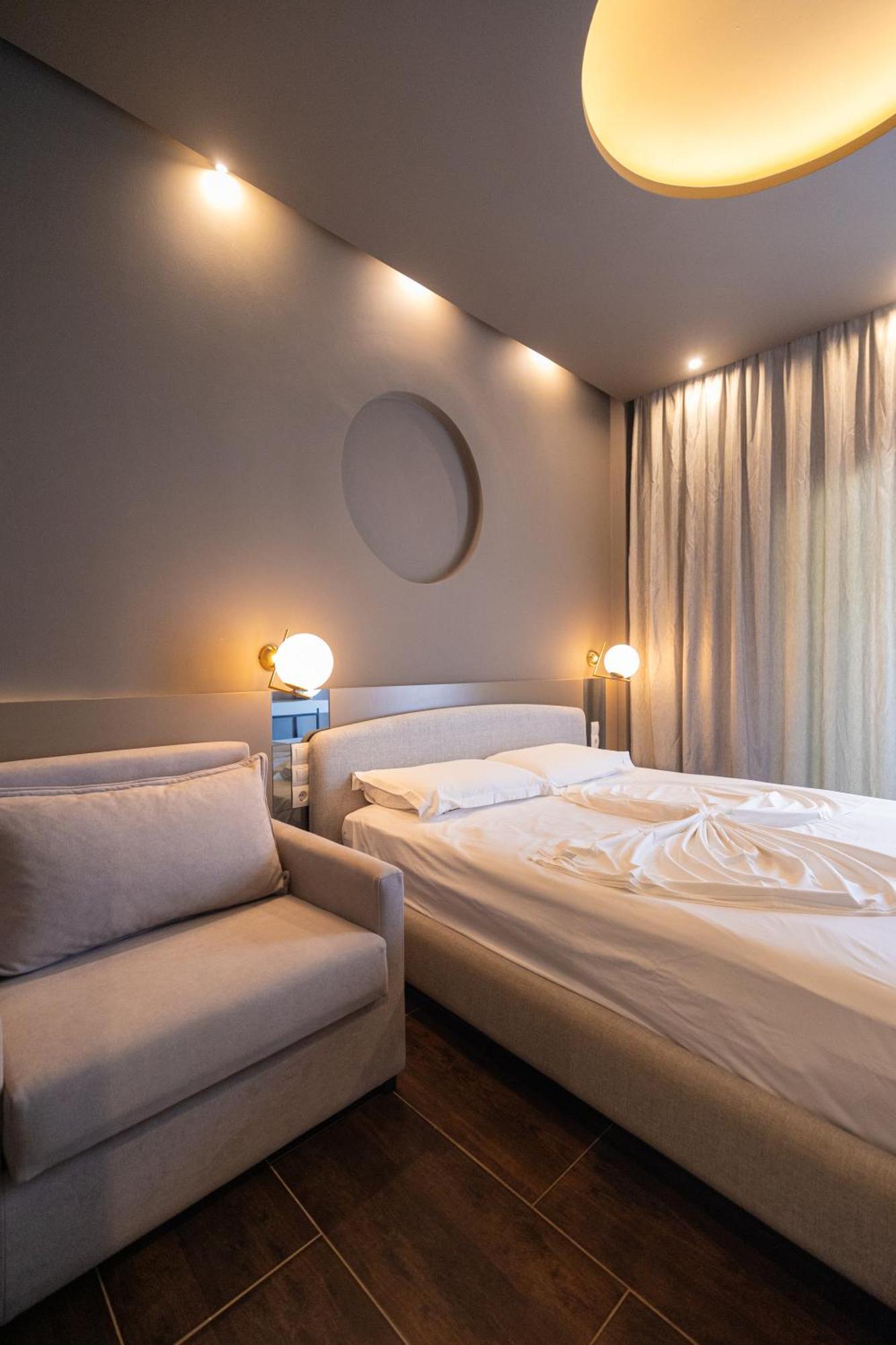 Royal Blue Hotel Dhermi Luaran gambar
