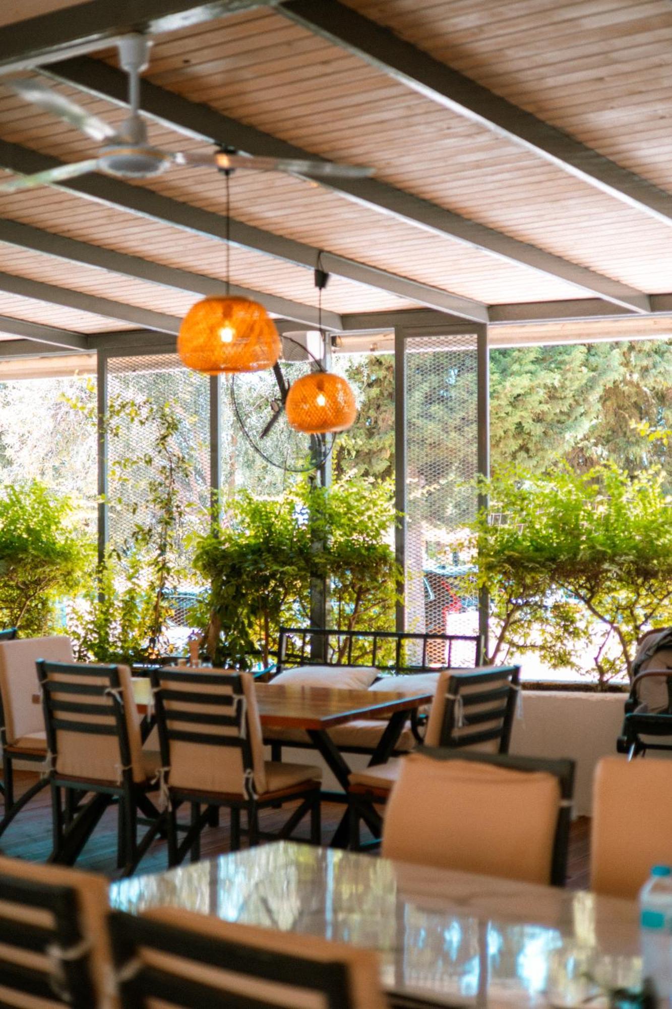 Royal Blue Hotel Dhermi Luaran gambar